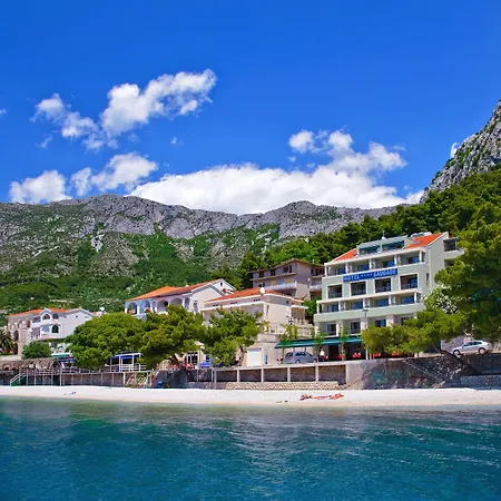 Saudade Otel Gradac (Split-Dalmatia)