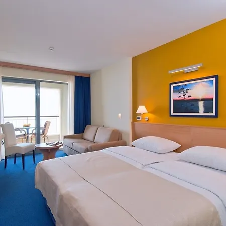 Otel Saudade 4*