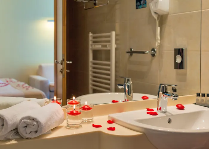 Saudade Hotel Gradac (Split-Dalmatia)
