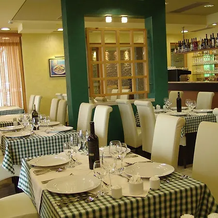 Saudade 4* Gradac (Split-Dalmatia)