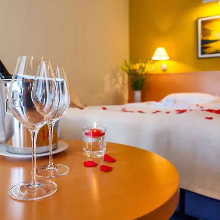 Saudade Gradac (Split-Dalmatia)