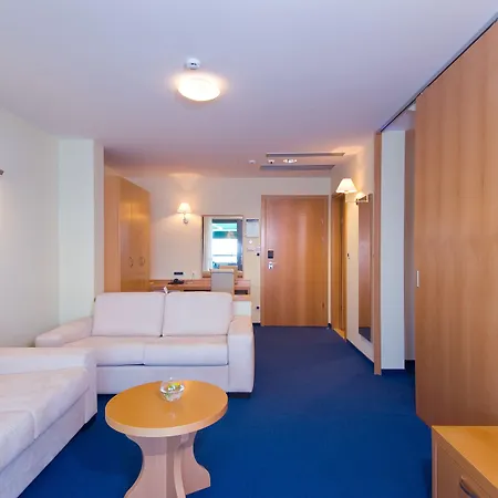 Saudade Gradac (Split-Dalmatia)