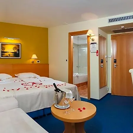 Saudade 4* Gradac (Split-Dalmatia)