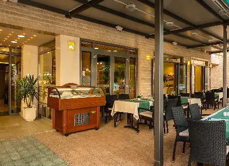 Saudade 4* Gradac (Split-Dalmatia)