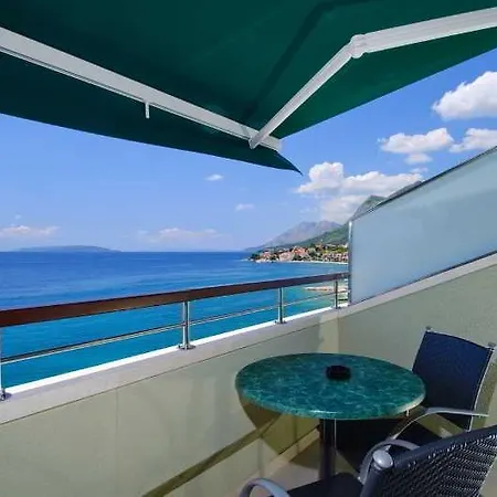 Saudade Hotel