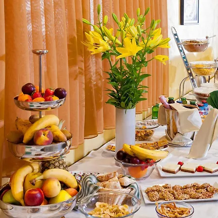Hotel Saudade Gradac (Split-Dalmatia)