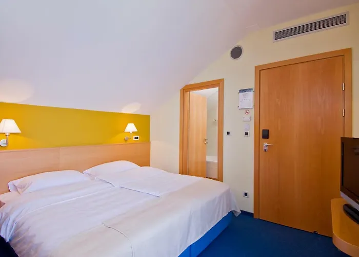 绍达迪酒店 酒店 4*